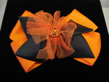Load image into Gallery viewer, Halloween hair bows
